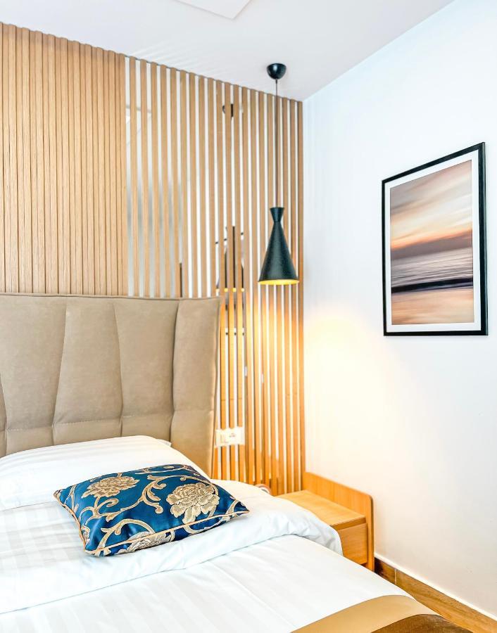 Grand Blue Fafa Resort & Spa Дуррес Екстер'єр фото