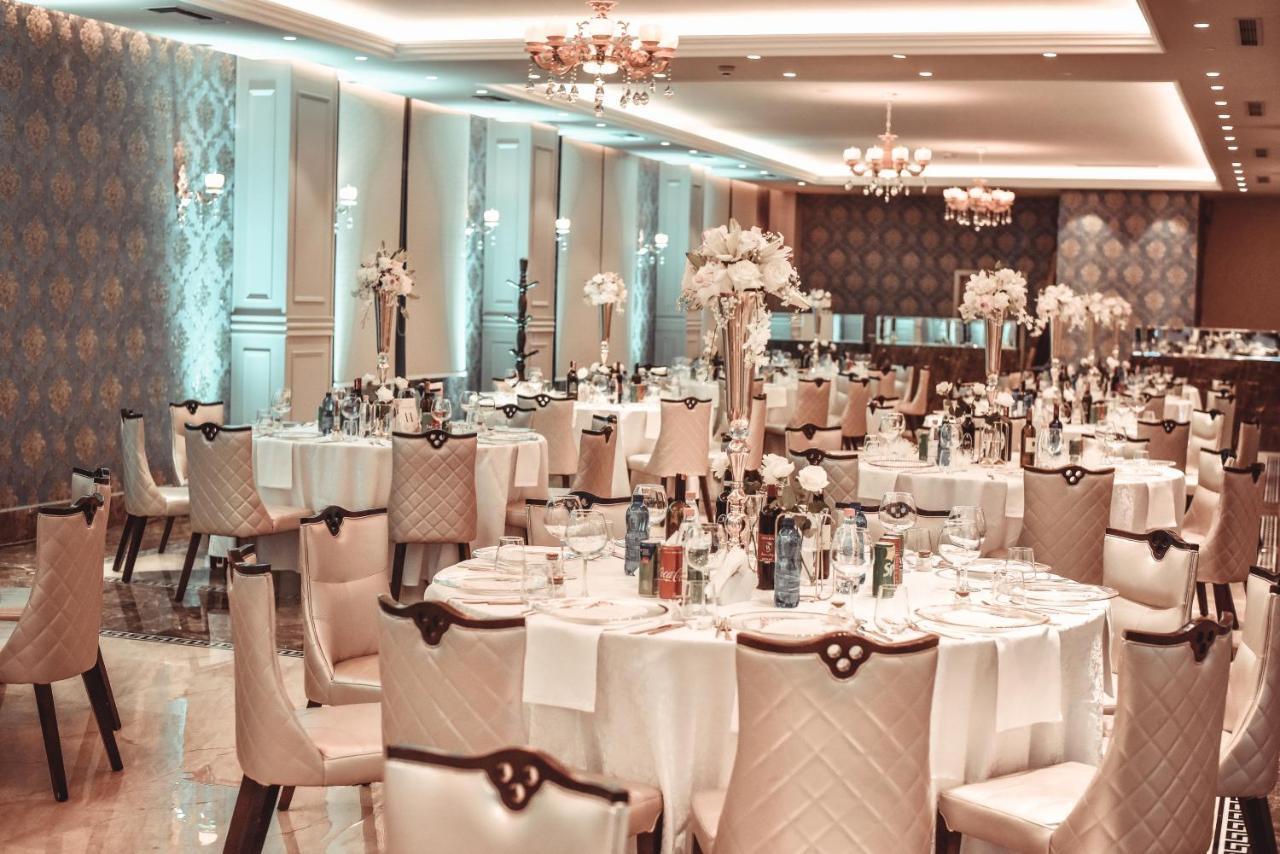 Grand Blue Fafa Resort & Spa Дуррес Екстер'єр фото